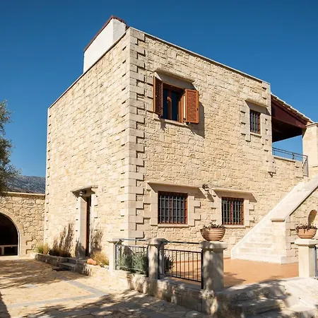 ヴィラ Prinus Country Retreat Apokoronas, Heated Pool, 13km From The Sea