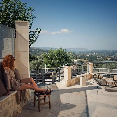 Prinus Country Retreat Apokoronas, Heated Pool, 13km From The Sea ヴィラ *