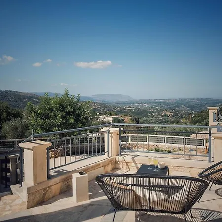 Prinus Country Retreat Apokoronas, Heated Pool, 13km From The Sea
