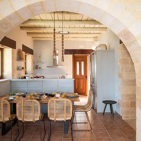 Prinus Country Retreat Apokoronas, Heated Pool, 13km From The Sea ヴィラ *