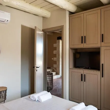 Prinus Country Retreat Apokoronas, Heated Pool, 13km From The Sea Embrósneros