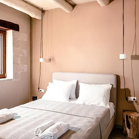 Prinus Country Retreat Apokoronas, Heated Pool, 13km From The Sea * Embrósneros