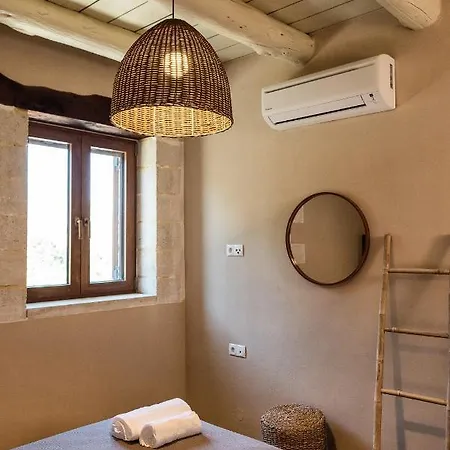 Prinus Country Retreat Apokoronas, Heated Pool, 13km From The Sea Villa *